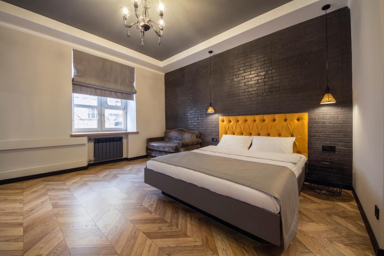 Idea Design Apart-Hotel Prorizna Киев Экстерьер фото