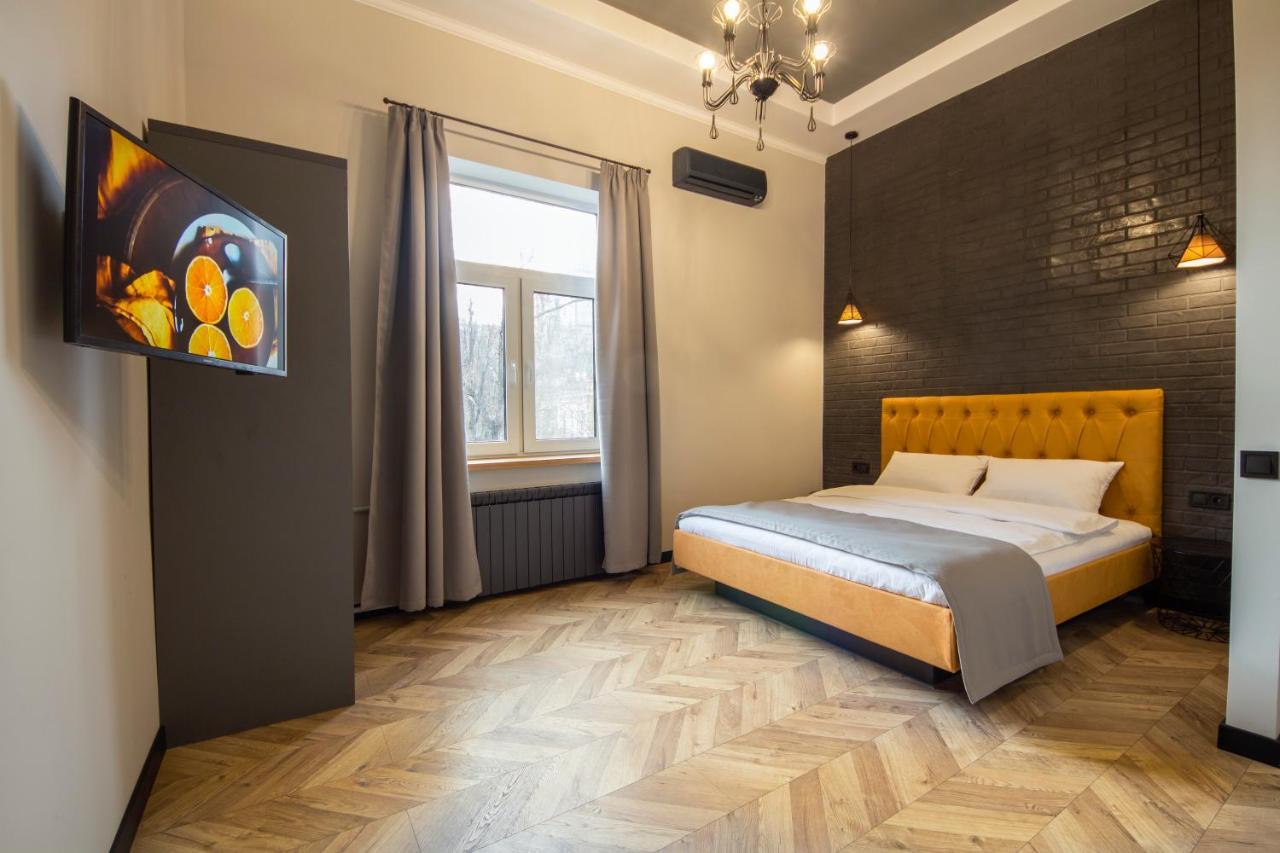 Idea Design Apart-Hotel Prorizna Киев Экстерьер фото