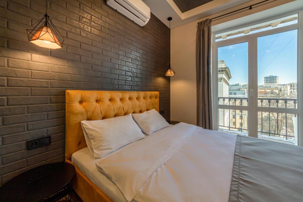 Idea Design Apart-Hotel Prorizna Киев Экстерьер фото