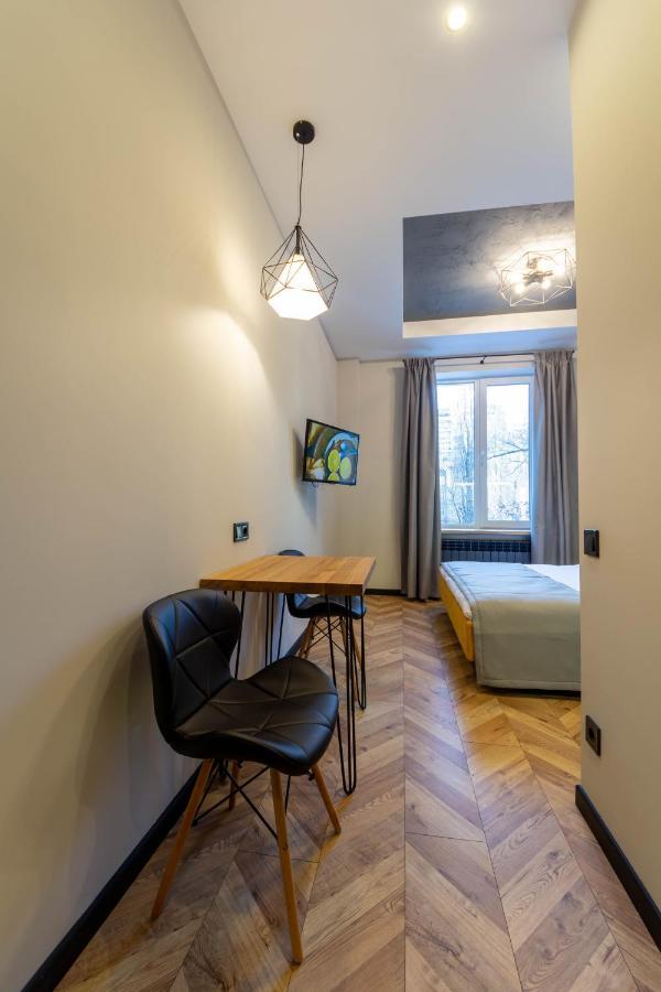 Idea Design Apart-Hotel Prorizna Киев Экстерьер фото