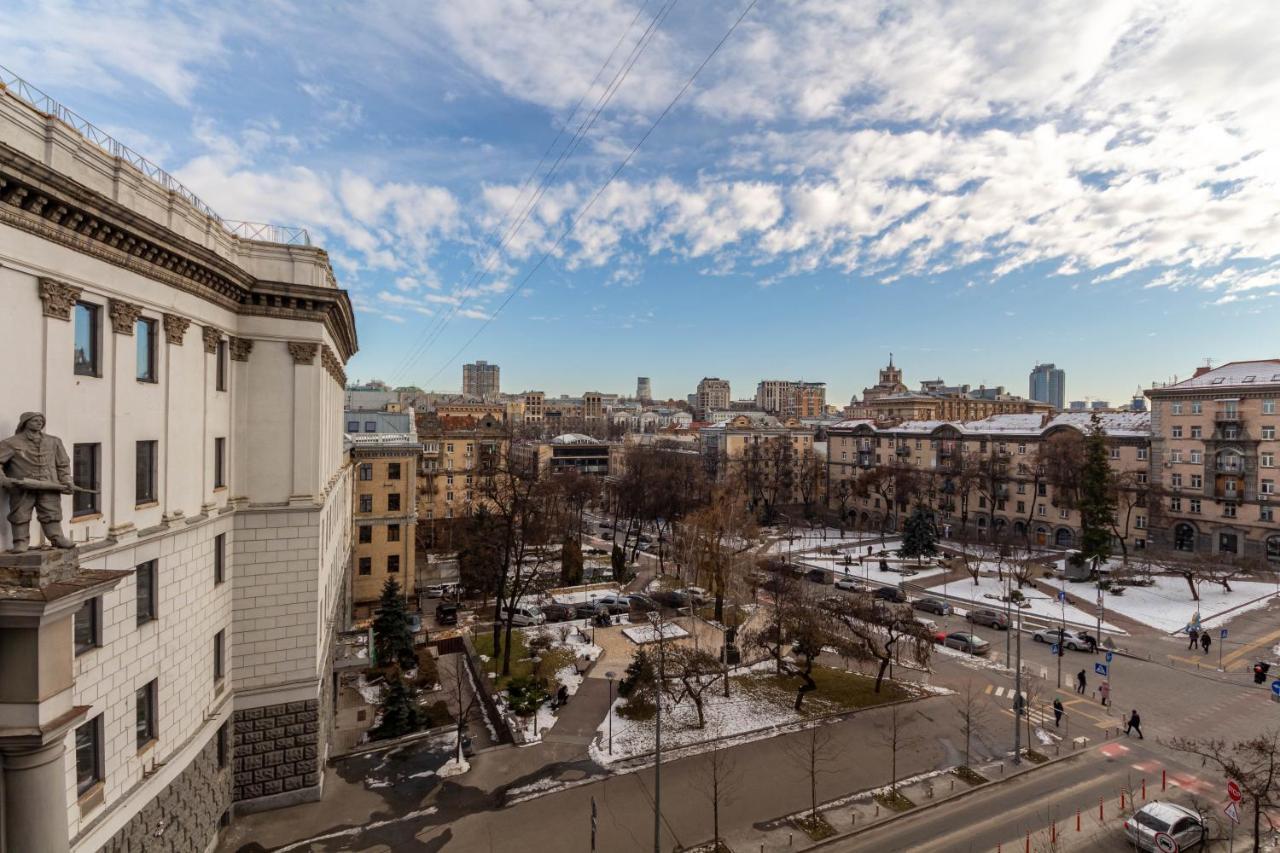 Idea Design Apart-Hotel Prorizna Киев Экстерьер фото